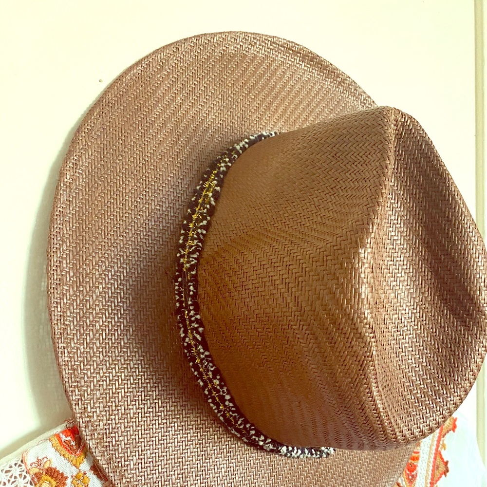 Roxy hat
